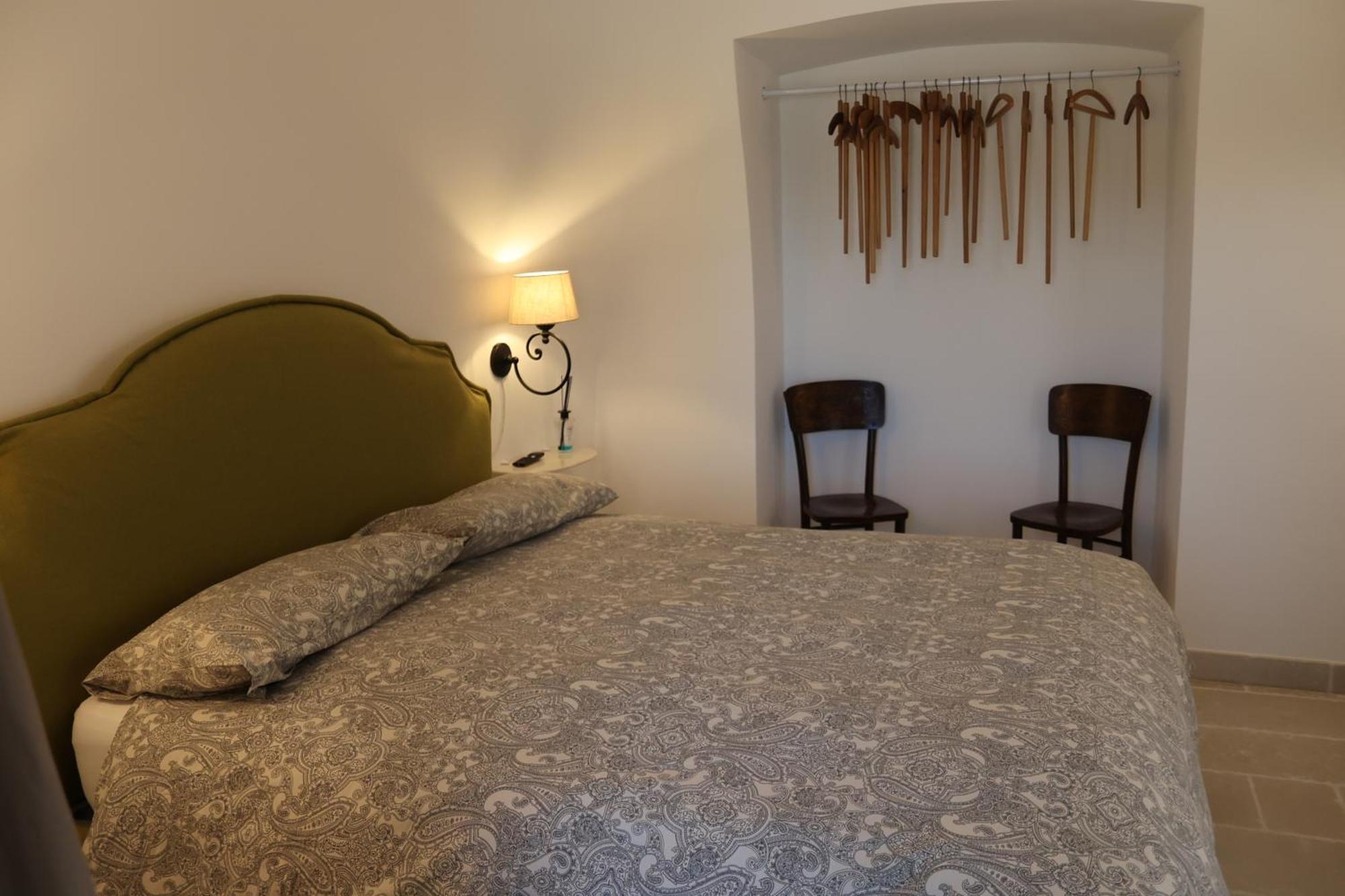 Dimora San Michele Hotel Castellana Grotte Exterior photo